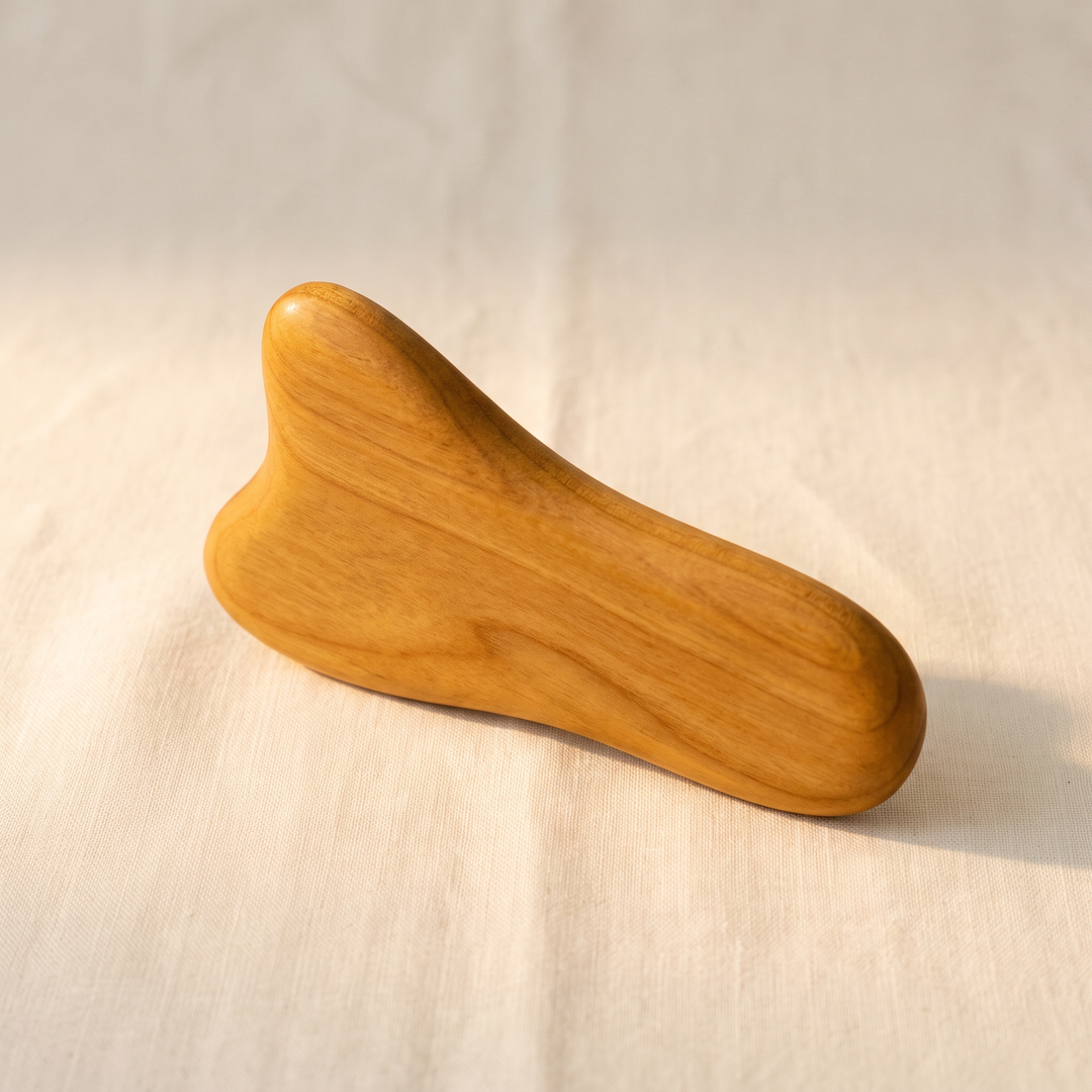 Professional Wooden Gua Sha Massage Tool Natural Wood Body Massager Cellulite Scraper Muscle Scraping Back Massage Recovery Therapy Tool for Home Use